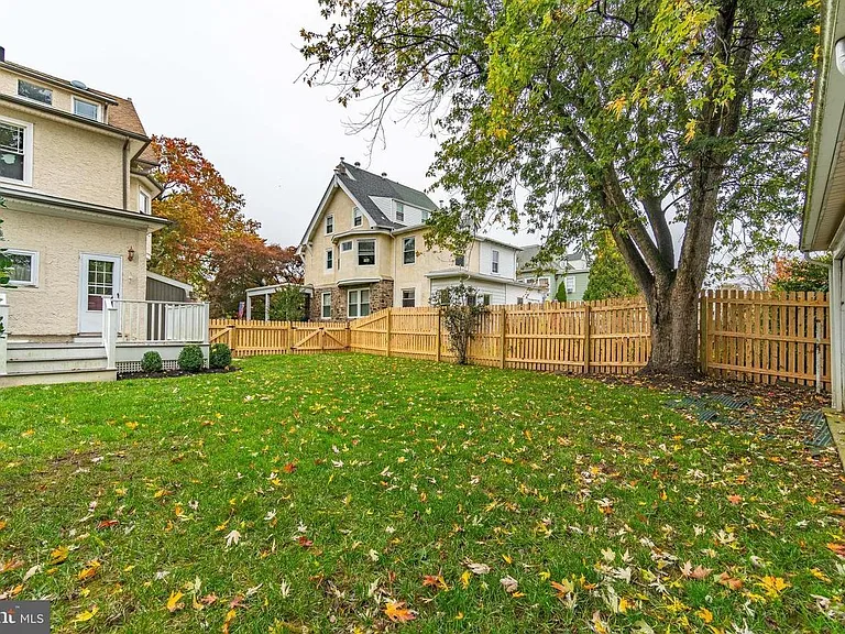 125 Grandview Rd — Photo 37