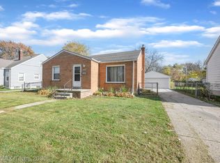 23036 Rausch Ave, Eastpointe, MI 48021