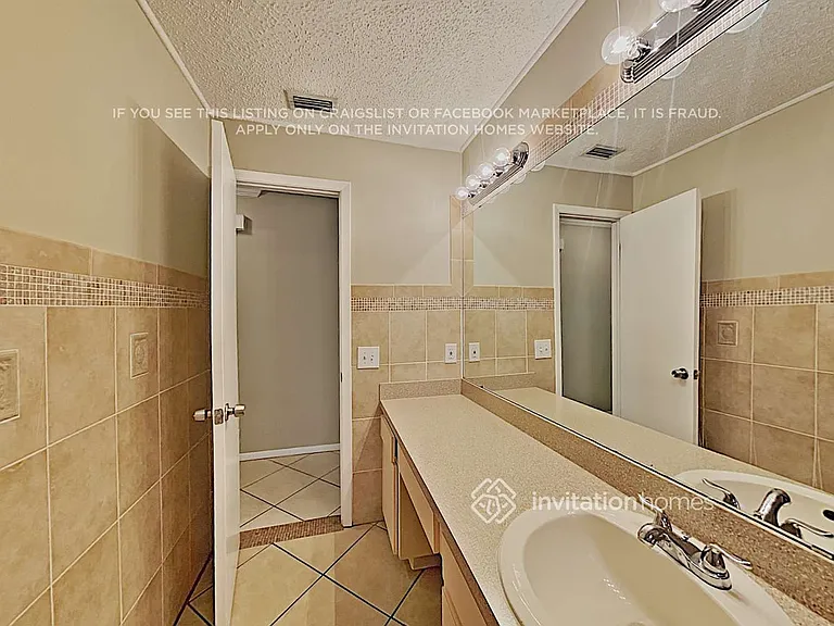 1410 High Knoll Dr — Photo 14