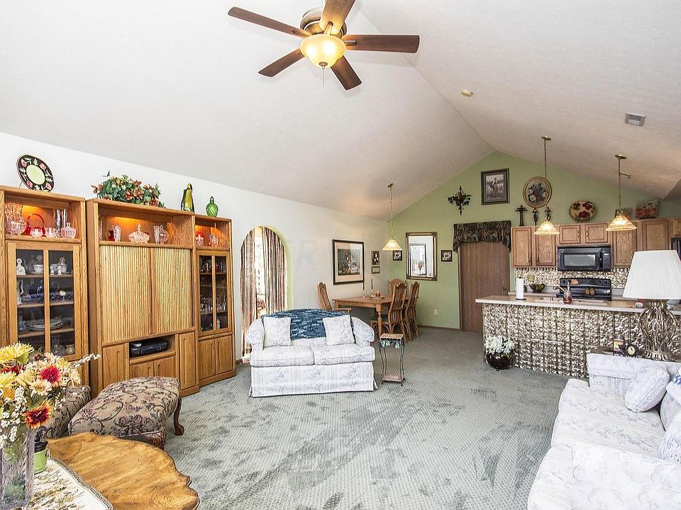 1st image of 6058 Warbling Ln