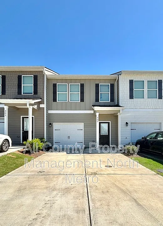 305 Rolling Green Rd