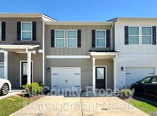 305 Rolling Green Rd, Adairsville, GA 30103
