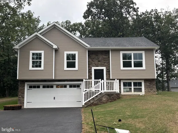 4115 Percy Ave, Chambersburg, PA 17202