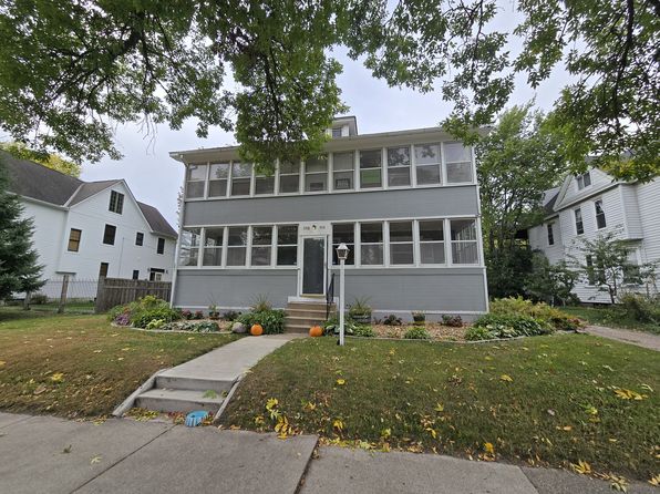 508 2nd St NE #2