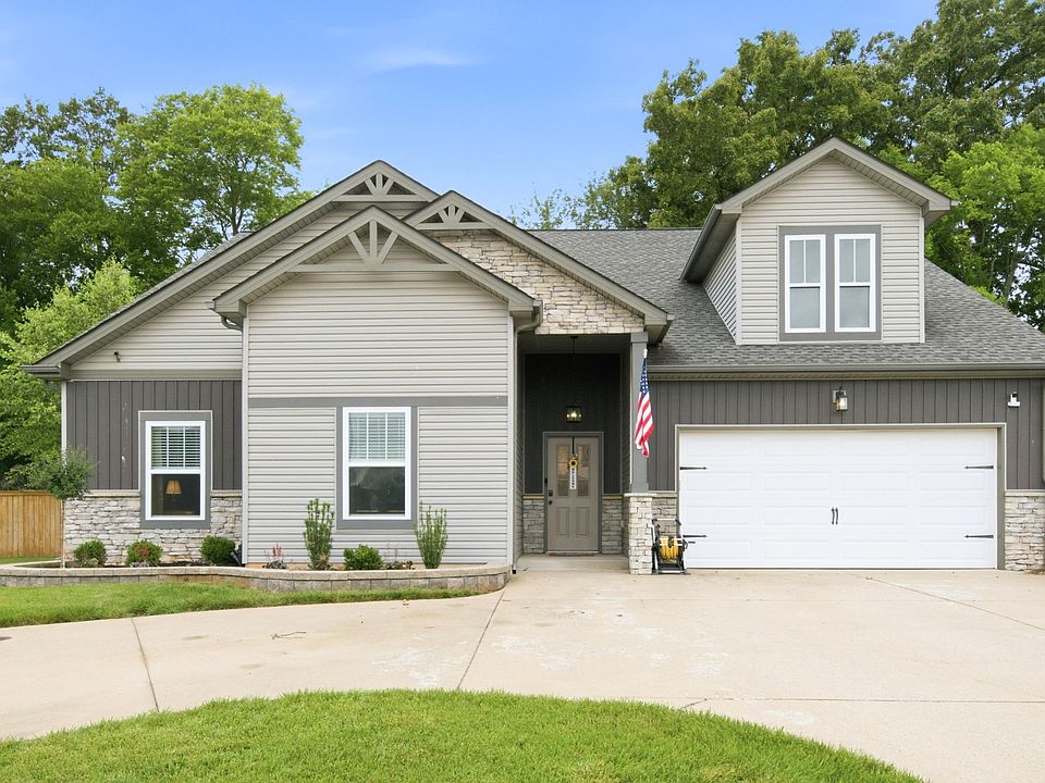 1st image of 1024 Michaela Cir