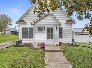 520 Stone St, Highland, WI 53543