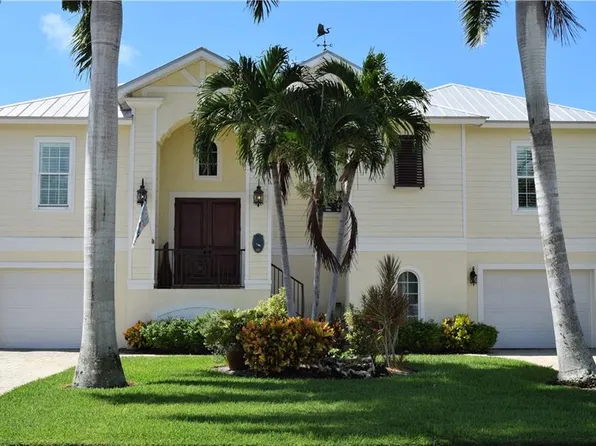 14 Avenida Carita, Fort Myers Beach, FL 33931