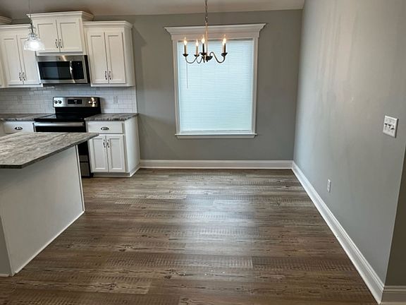 3rd image of 7656 Kayla Dr