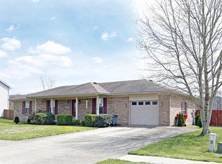 1018 Pauley Ct, Berea, KY 40403