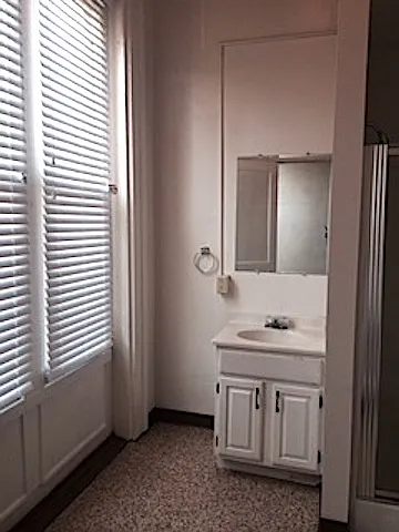 Bathroom - 201