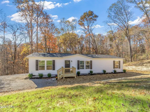 235 Clear Springs Rd, Harriman, TN 37748
