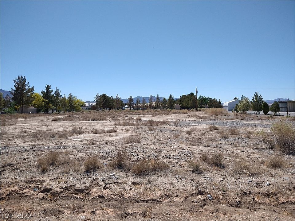 1st image of 3390 S Vanguard Ave