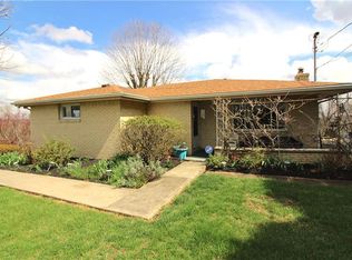 885 Peairs Rd, Elizabeth, PA 15037