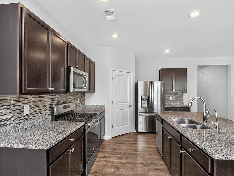 3006 Mallard Dr — Photo 15
