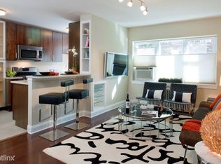 2339 40th Pl NW APT 205, Washington, DC 20007