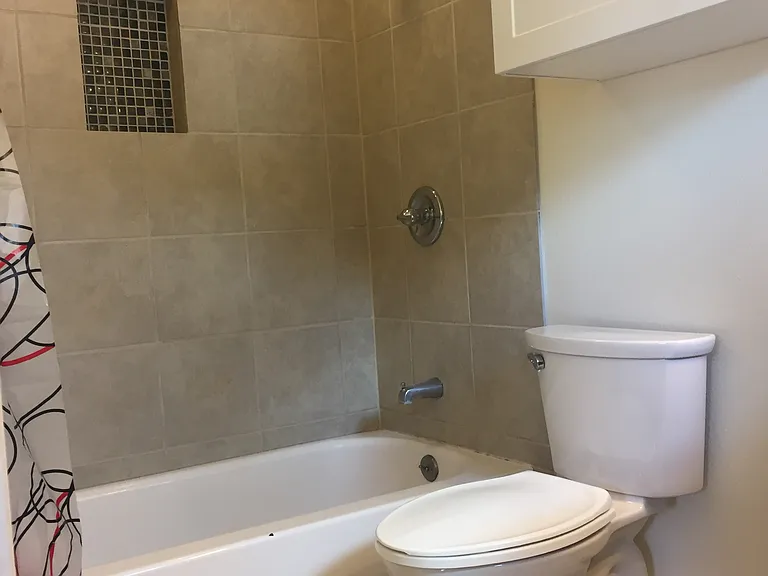 2123 10th Ave #D — Photo 8
