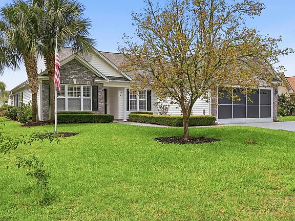 4th image of 303 Vermillion Dr.
