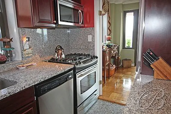 Sold by Bellmarc Realty | media 50