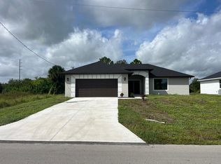 4010 36th St SW, Lehigh Acres, FL 33976