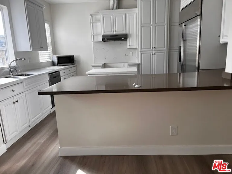 10520 Eastborne Ave #2 — Photo 6