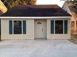 102 Village Square Dr, Broussard, LA 70518
