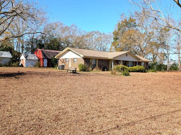 3111 Cherry Rock Dr, Dothan, AL 36303