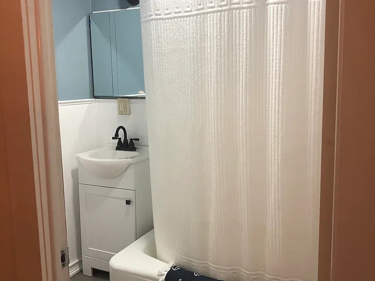 112 E Taylor Ave — Photo 5
