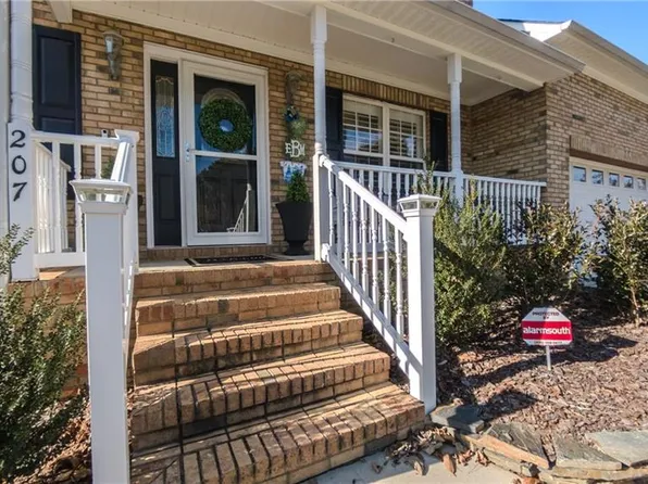 207 Naola Ct, Archdale, NC 27263