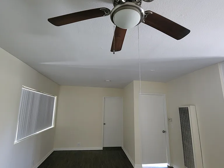 12745 Vanowen St #14 — Photo 7