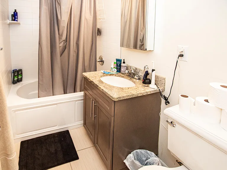 186 Wayne St #314D — Photo 7