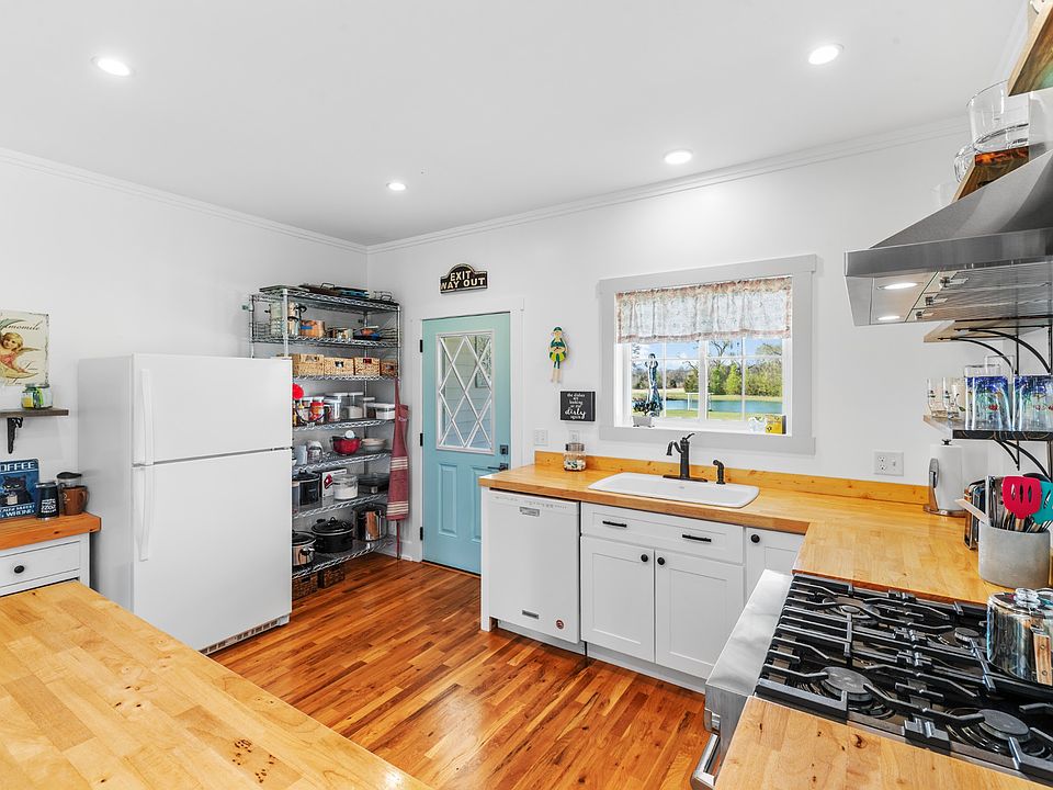 31st image of this home