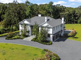 5 Gerry Lane, Lloyd Harbor, NY 11743