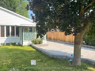 215 Browndale Cres #BASEMENT, Richmond Hill, ON L4C 3H9