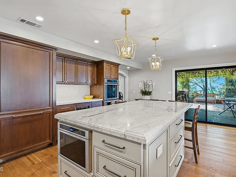 290 Saint Katherine La Canada — Photo 13