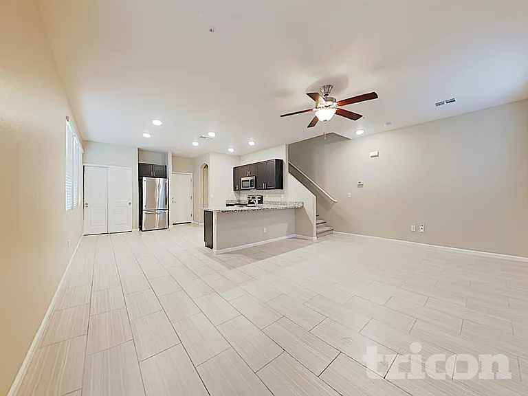 12550 W Hummingbird Ter — Photo 4
