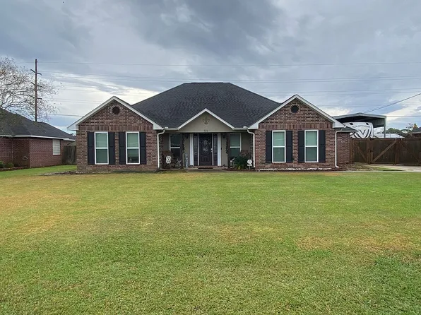 711 Royale Dr, Jennings, LA 70546
