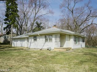 333 E 4th Ave, New Lenox, IL 60451