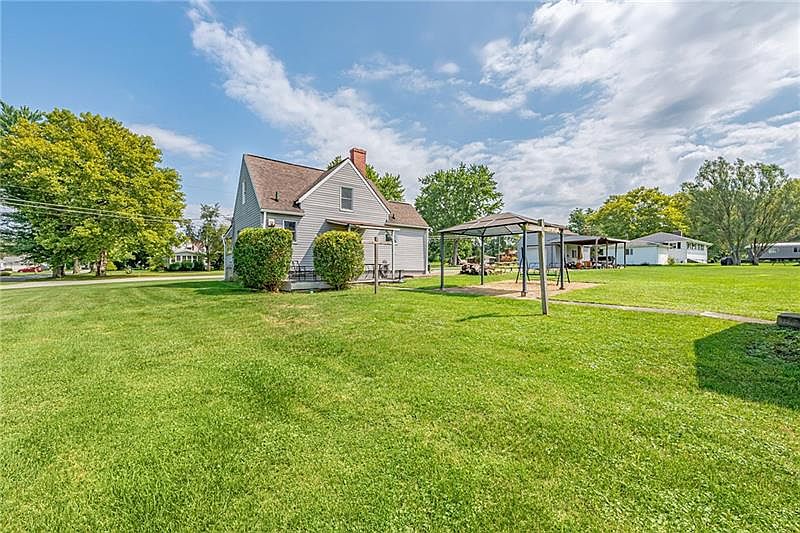 283 Larkspur Cir, Mount Pleasant, PA 15666 Zillow
