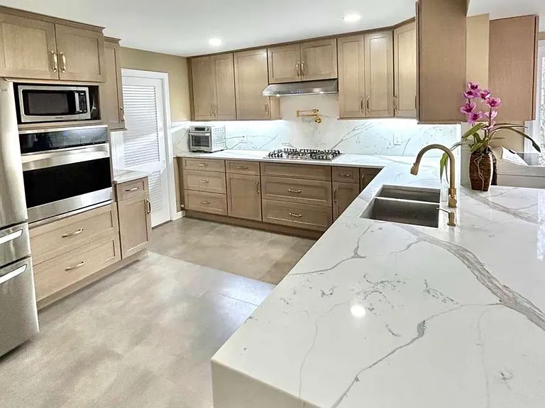 477 Booth Hill Rd — Photo 6