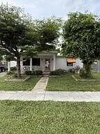 817 Elm Rd