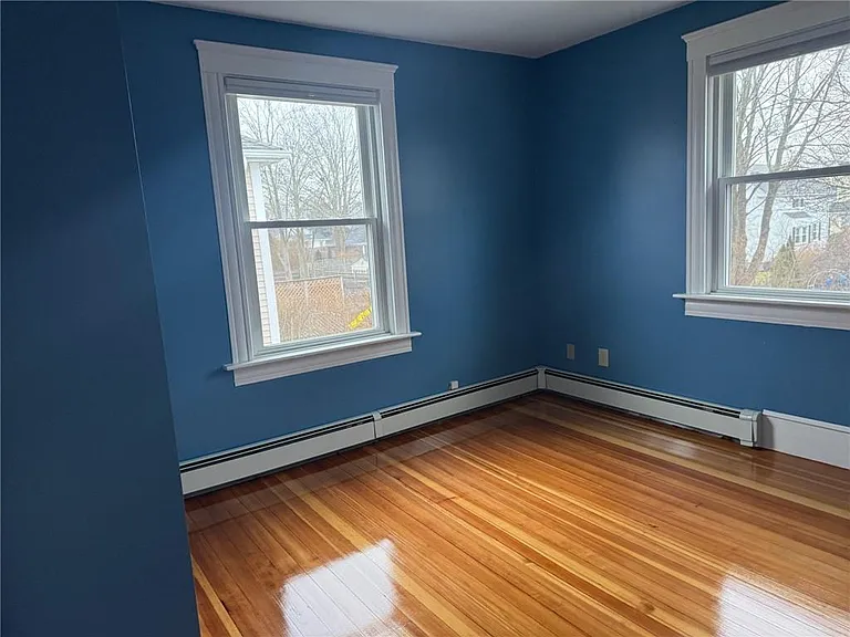 15 Freeborn St #2 — Photo 23