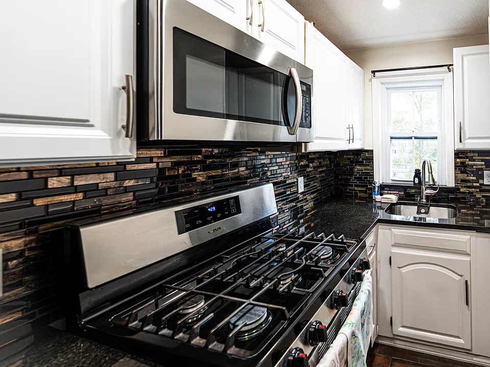 53 Crescent Ave #2