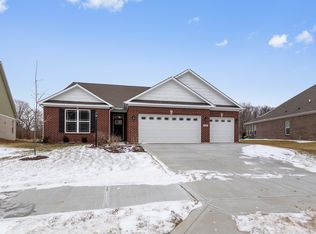 7435 Doyal Dr, Whitestown, IN 46075