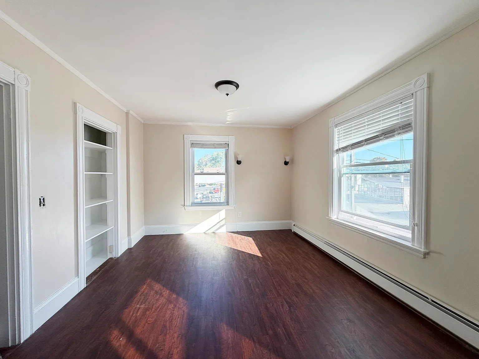 3 bed, $3,300 — Photo 4