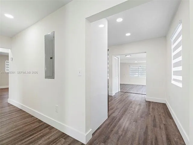 3031 SW 64th Ave — Photo 11