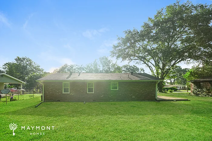 6197 Castlewood Dr — Photo 11