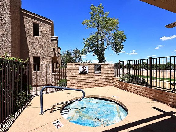 2nd image of 7950 E STARLIGHT Way #111