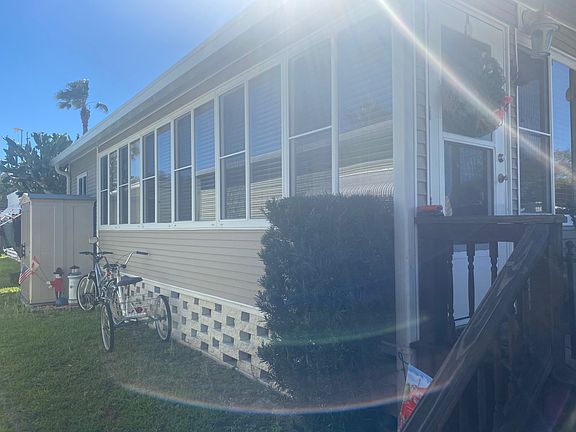 5th image of 178 Nancy St #178