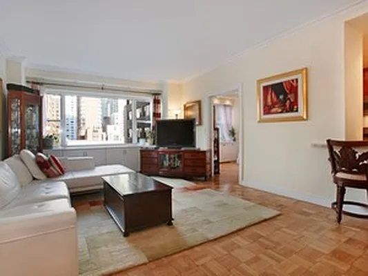 Sold by Corcoran | media 23