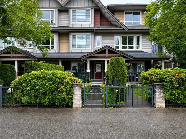 7088 191st St #55, Surrey, BC V4N 0B4
